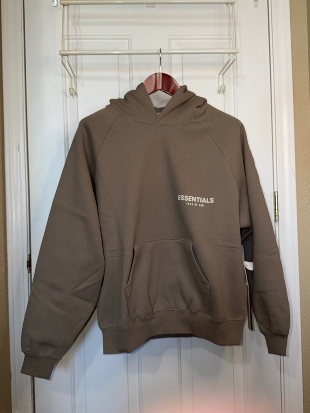 Fear of God Essentials Desert Taup Hoodie Brand New Extra Small